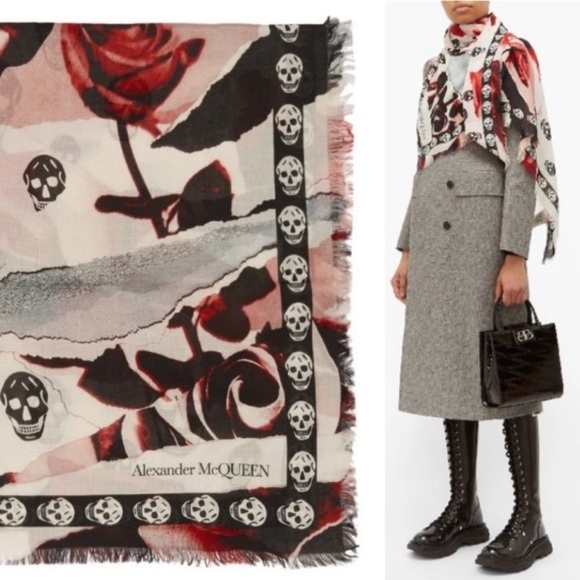 NWT Alexander McQueen Classic Skull Scarf - Picture 7 of 8